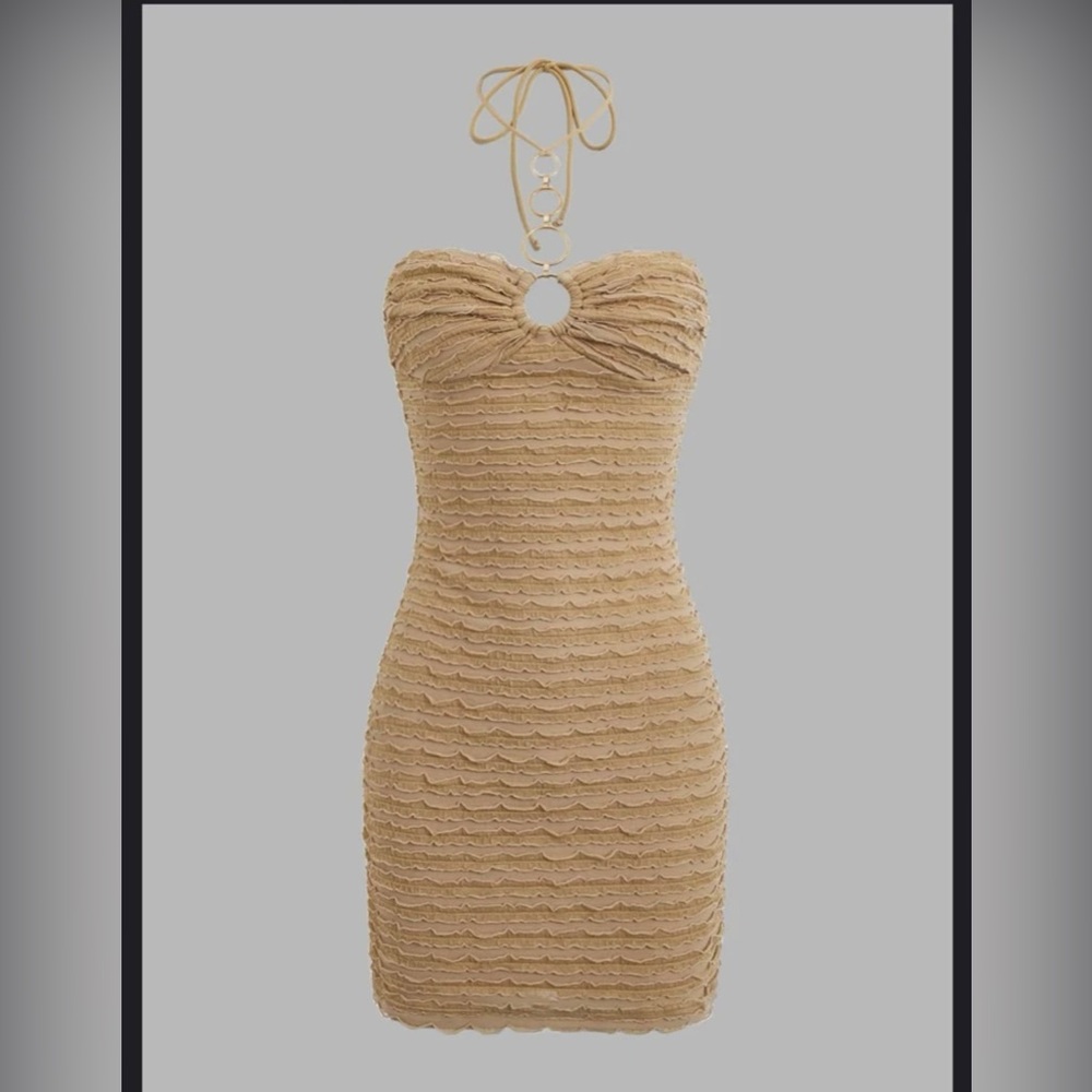 Tie Backless Lettuce Trim Ring Ruched
Halter Bodycon Dress